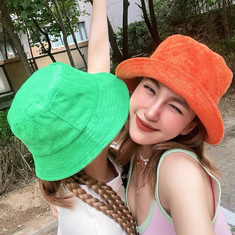 ユニセックスバケットハット,フィッシャーマンズキャップ,ファ - Cotton Candy Cone のレビューと価格